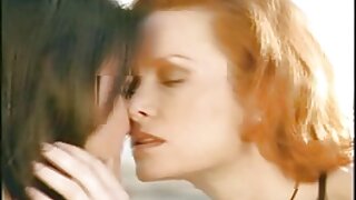 Les salopes lesbiennes sexy Ava Rose et Daryl porno femme moche Hanah ont l'amour lesbien