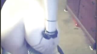 La salope brune xxx deux homme Jayden Jaymes prépare sa bite à rouler