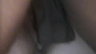 Fille aux seins flasques Lizz Tayler saute free porn maman sur la bite de Daniel Hunter