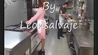 Salopes excitées femme fontaine porno dans une vidéo passionnante des coulisses