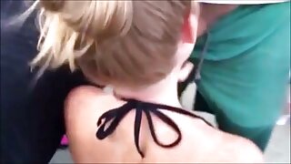 La courageuse tentatrice Cassandra Nix fait une pipe bâclée à son homme avant le sexe porno pour les filles
