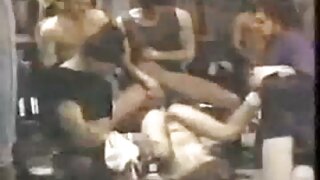 Baise anale fille 18 xxx et faciale pour la séduisante brune Angel Dark